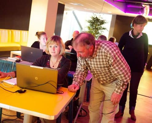 Vrijwilligersvergoeding omhoog naar 1700 Euro